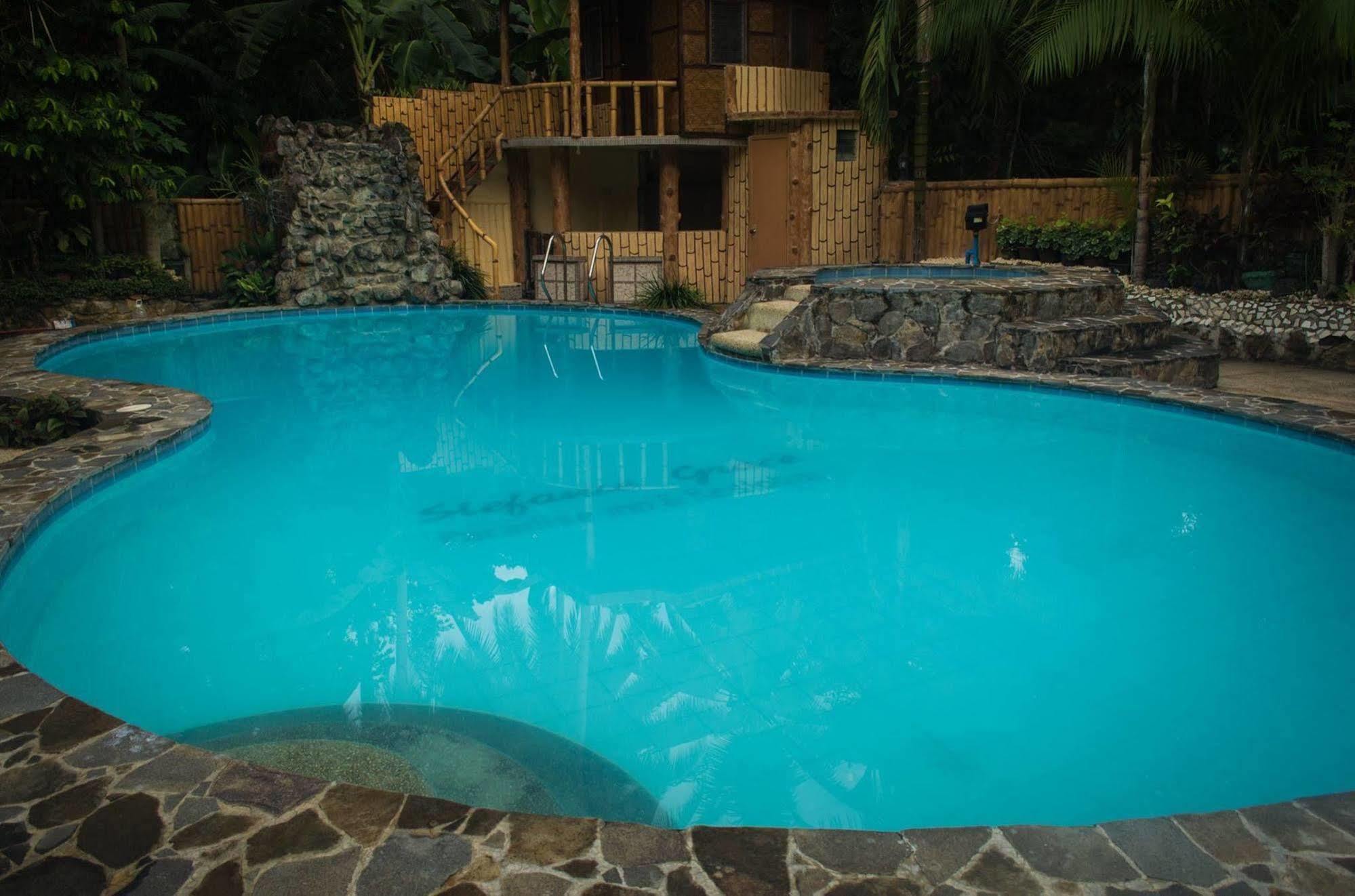 Stefanie Grace Paradise Inn Loboc Exterior photo